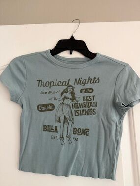 Billabong Women's Light Blue 'Tropical Nights' Graphic Crop Tee